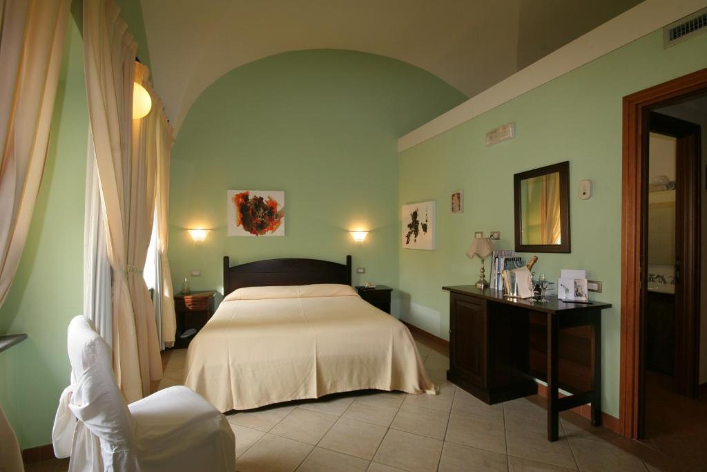 Hotel Il Duomo Oristano Room photo
